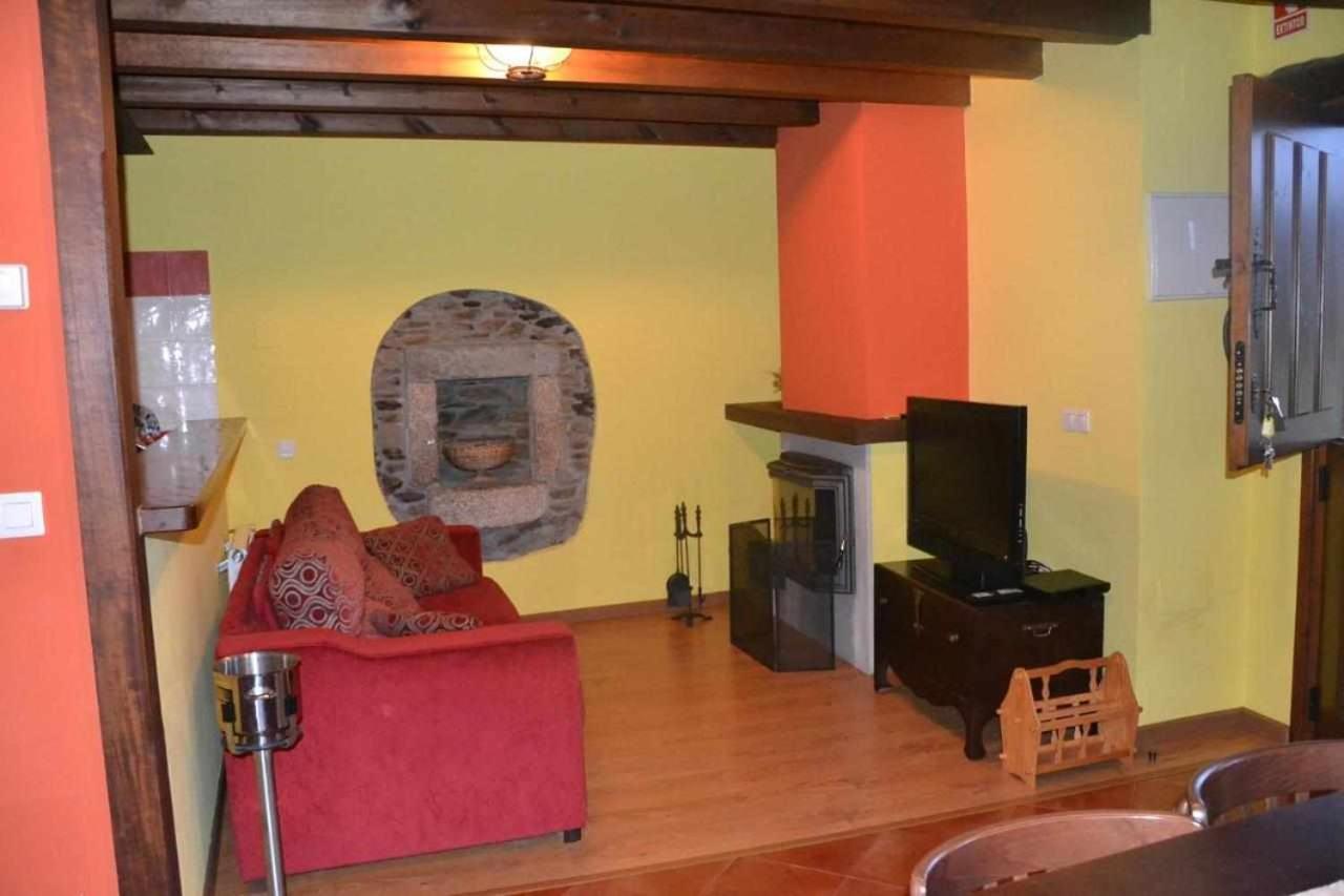 Apartamento La Casa Del Abuelo Justo Minagon Eksteriør bilde